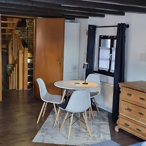 https://altes-romantisches-fachwerkhaus-in-rheinnahe.dortmundhotels.net